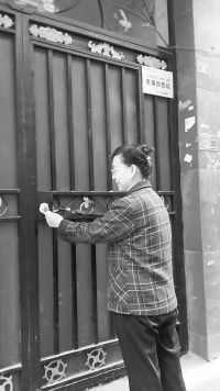 抓住第一时间把好外来人口“入门关”