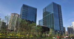 一城市规划2035年人口达到800万，平均每年需净增18万
