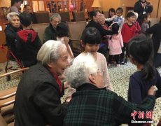 中国老人占总人口比例_北京户籍老年