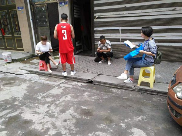 流动人口工作总结_智库动态建议流动人口“居民化”,发大额现金补贴拉