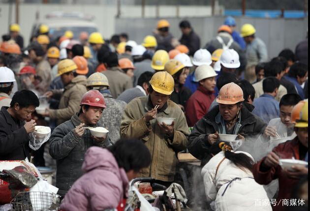 中国省人口_河南省的人口数量早已变成我国真实的“人口大省”