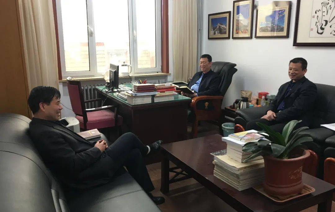 人口资源环境_市zx人口资源环境委组织开展界别委员视察活动