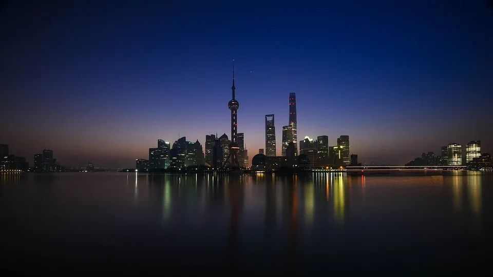 人口特征_遇见老年人日报:我国人口变化特征,农村老龄化,湖北十堰老年人口
